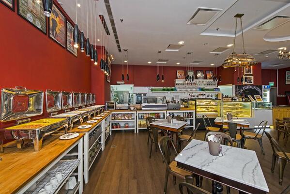 V Hotel Bencoolen