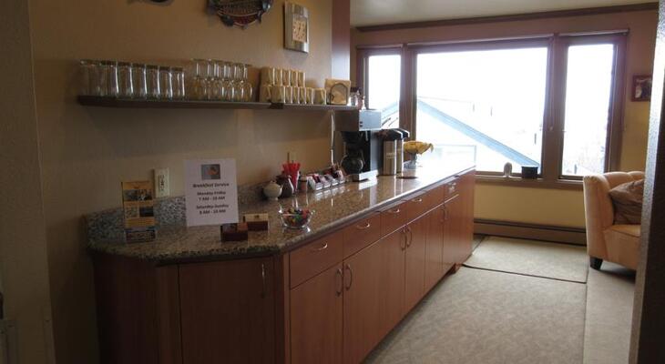 Copper Whale Inn