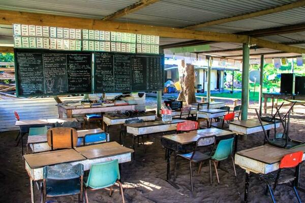 Mana Lagoon Backpackers