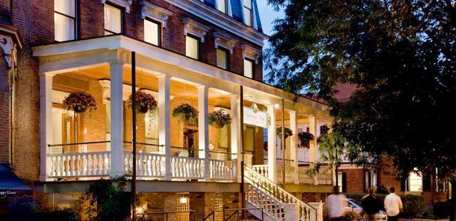 Saratoga Arms Hotel