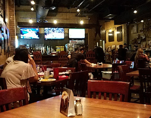 La Familia Mexican Restaurant