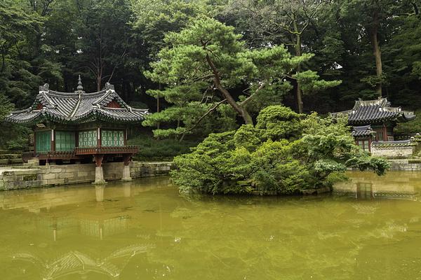 Changdeokgung Palace