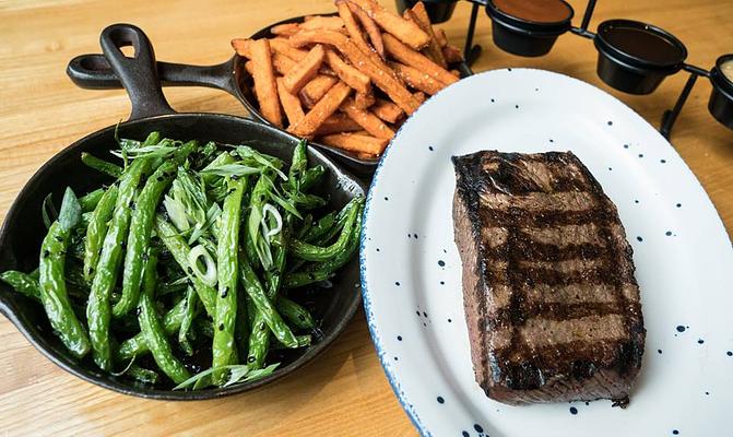 Fielding's Wood Grill