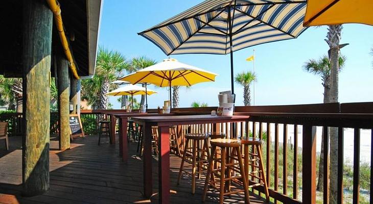 Ramada by Wyndham Panama City Beach / Beachfront