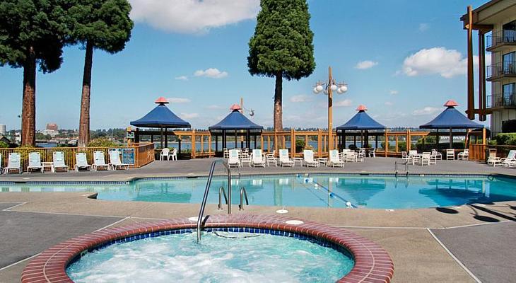 Holiday Inn Portland - Columbia Riverfront, an IHG hotel