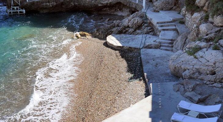 Cap Estel Hotel