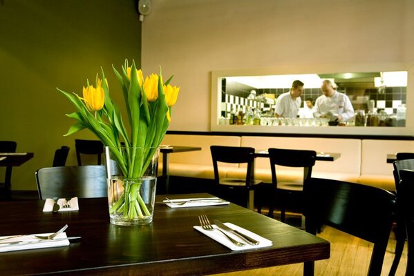 Krystal Bistro