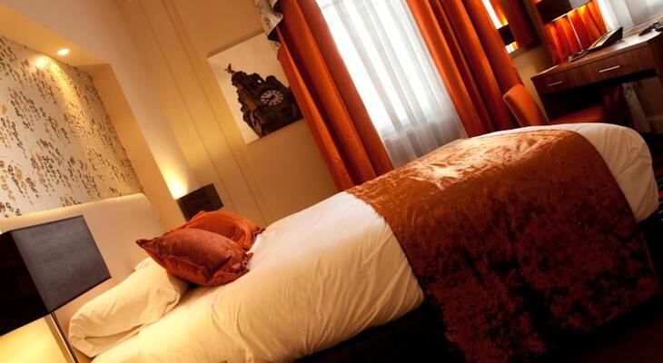 Heywood House Hotel