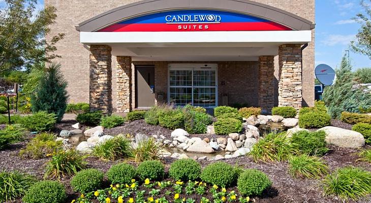 Candlewood Suites Indianapolis Airport, an IHG Hotel