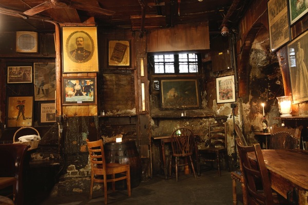 Gordon's Wine Bar
