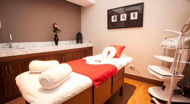 Bourbon Curitiba Hotel & Suites