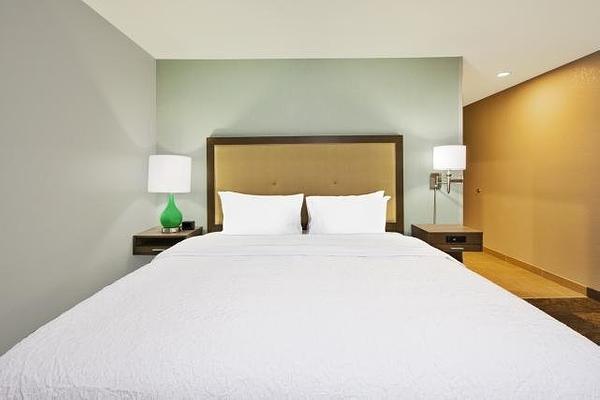 Hampton Inn by Hilton Detroit Dearborn