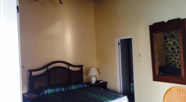 Kings Landing Hotel