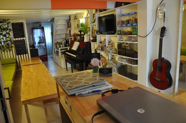 Cozy Nook Hostel