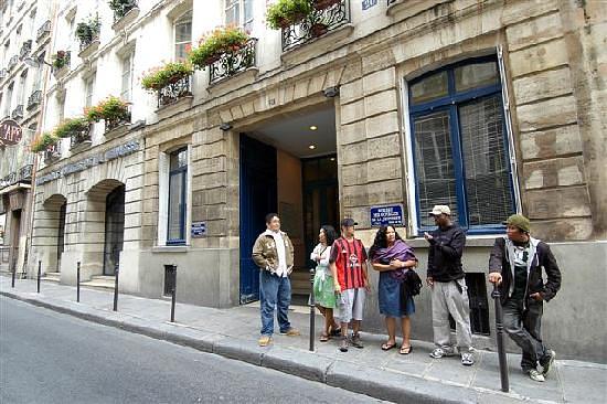 Bvj Paris Louvre
