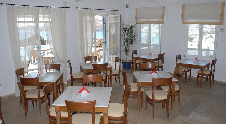 Deliades Hotel
