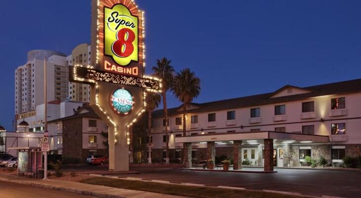 Ellis Island Hotel Super 8 Las Vegas