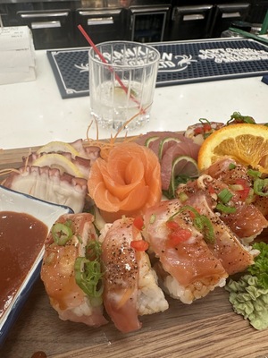Beluga Sushi Bar