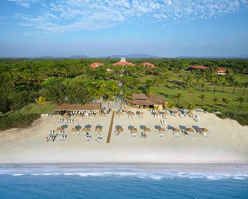 Caravela Beach Resort