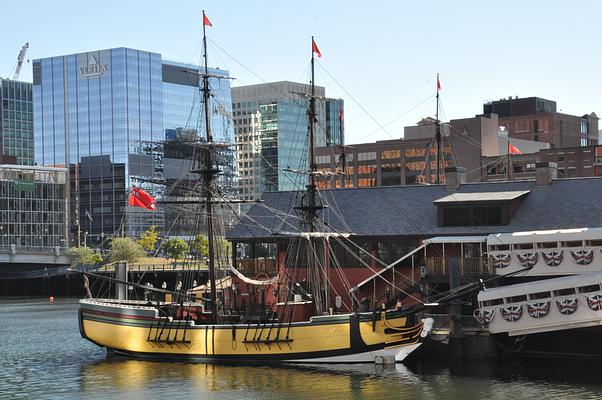 Boston Tea Party Ships & Museum