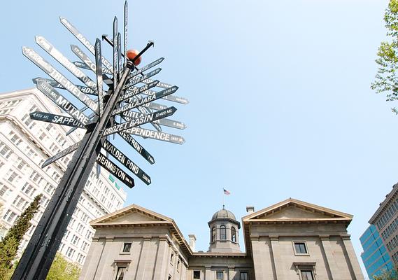 Pioneer Courthouse Square