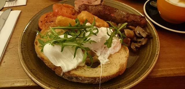 Cafe Segovia