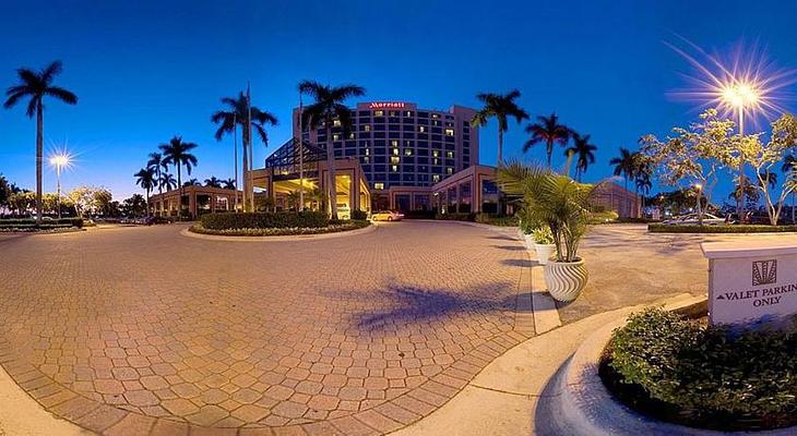 BOCA RATON MARRIOTT AT BOCA CENTER - Boca Raton FL 5150 Town