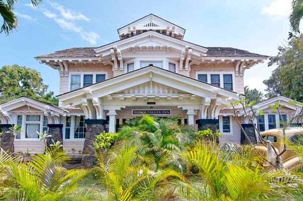 Manoa Valley Inn