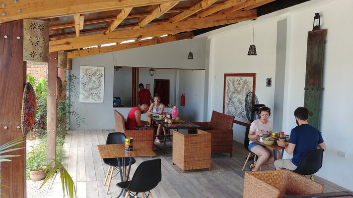 Nungwi House