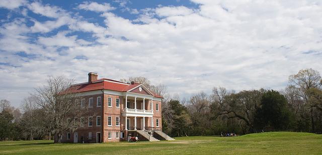 Drayton Hall