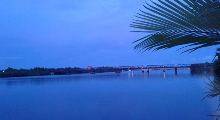Kampot River Bungalow
