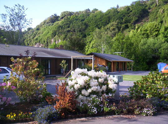 Leith Valley Holiday Park & Motels