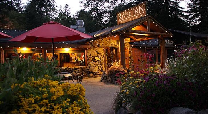 Big Sur River Inn