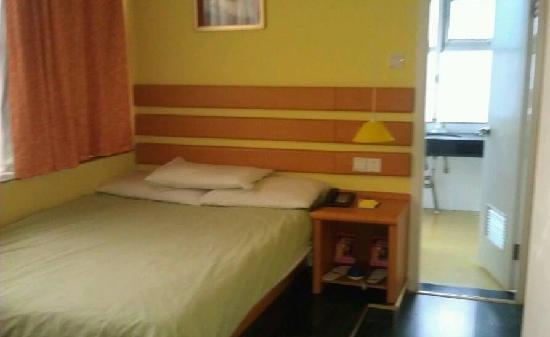Wenyi Express Hotel