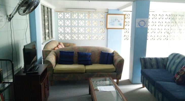 Cairns Girls Hostel