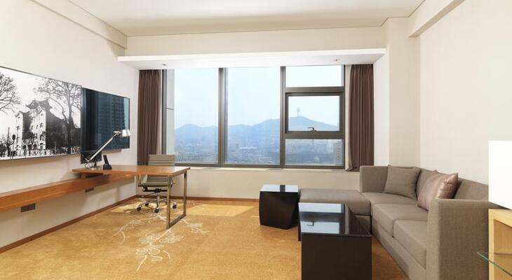 Aloft Dalian