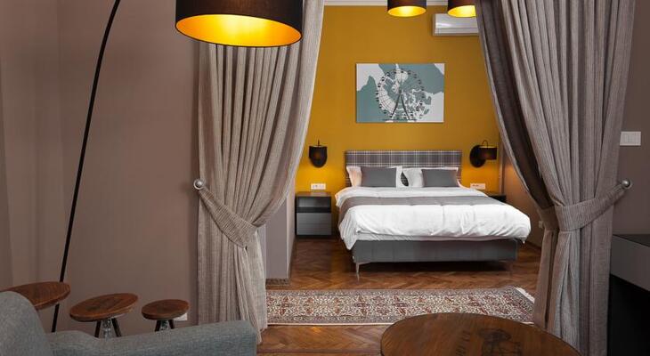 Hotel London B&B