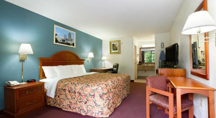 Days Inn by Wyndham Raleigh Midtown