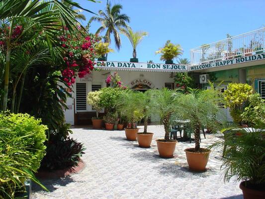 Chez Papa Daya