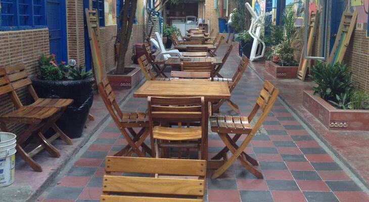 Mamabella Hostal