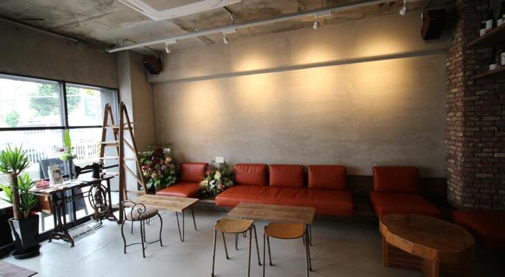 Glocal Nagoya Hostel, Cafe and Bar