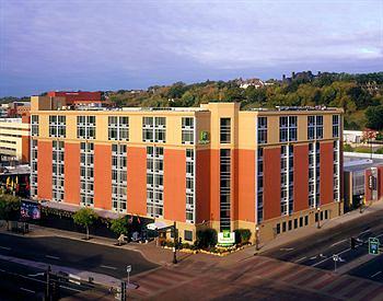 Holiday Inn St. Paul Downtown, an IHG Hotel