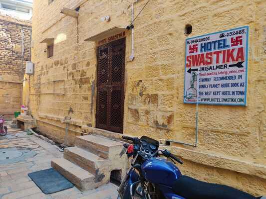 Hotel Swastika