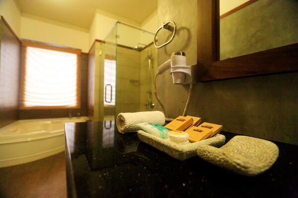 Chaarya Resort & Spa