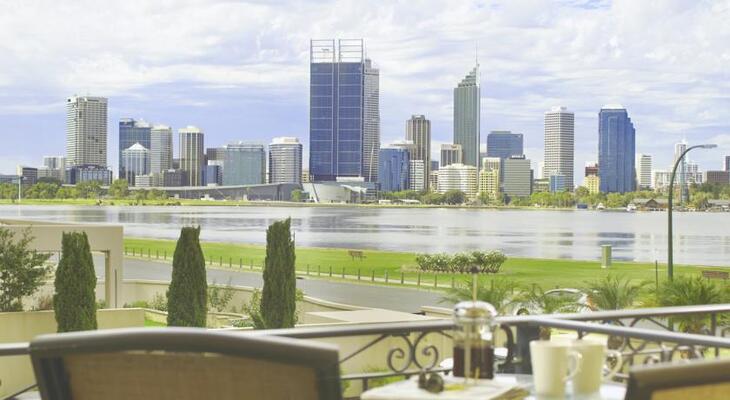 The Peninsula Riverside Apartments