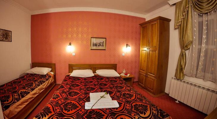 Hotel Latinski Most