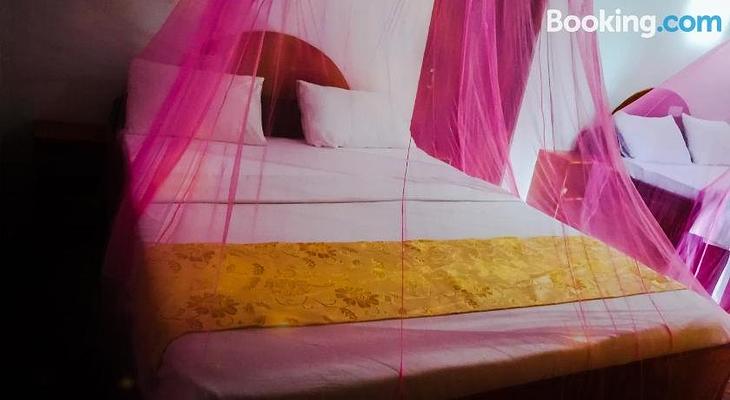 Bambarakanda Holiday Resort