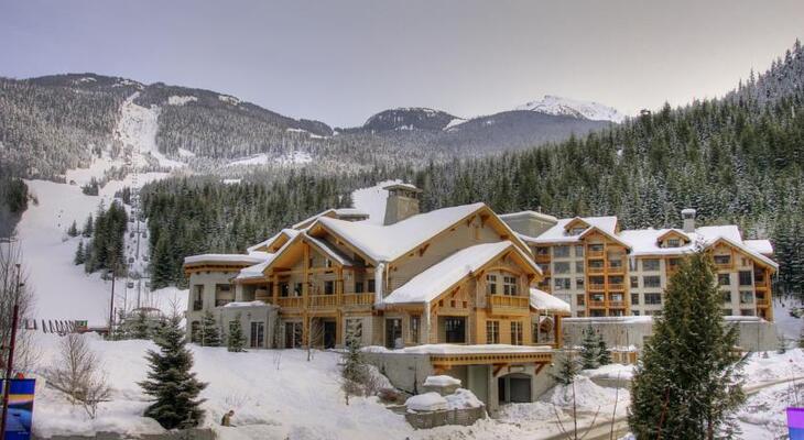 First Tracks Lodge