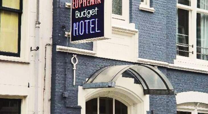 Euphemia Hotel