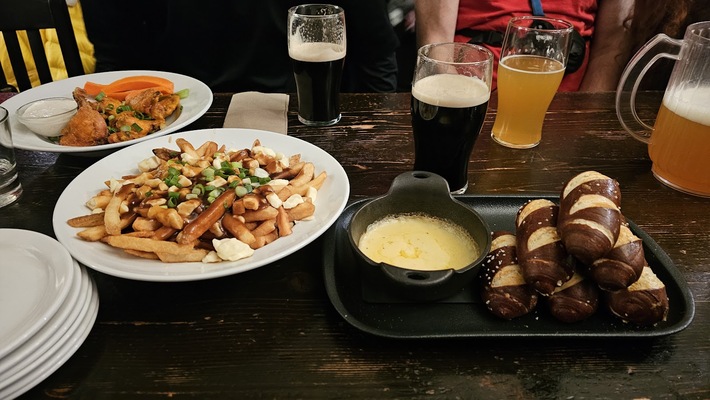 Dubh Linn Gate Irish Pub
